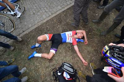 Van der Poel wint voor eerste keer slopende Koppenbergcross
