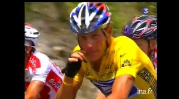Ook Lance Armstrong ritst zijn lippen dicht.