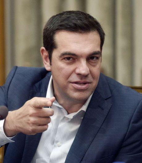 Tsipras s'engage à appliquer le plan de sauvetage