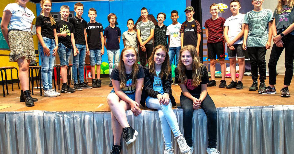 Eigen musical met vleugje Doe Maar in Neerkant