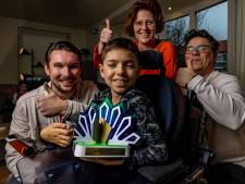 Daan (12) uit Twello is gekluisterd aan rolstoel en steelt show bij Zapp Awards: ‘Je bent echt een doorzetter!’