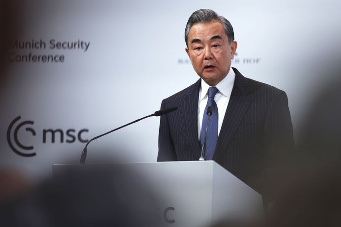 De Chinese minister van Buitenlandse Zaken Wang Yi is ook aanwezig op de internationale veiligheidsconferentie in Munchen.