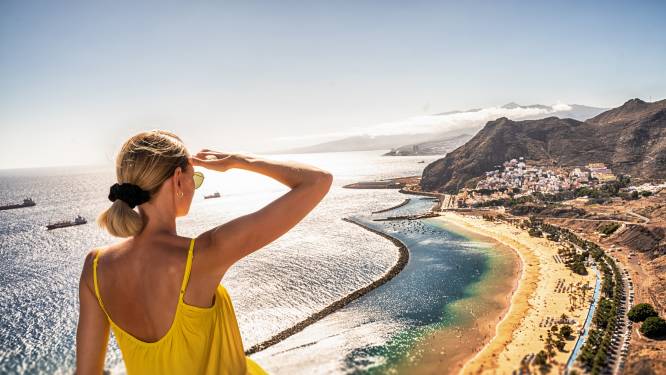 Werkloze vrouw ‘vergeet’ te melden dat ze al 5 jaar op vakantie is: 33.500 euro onterecht ontvangen