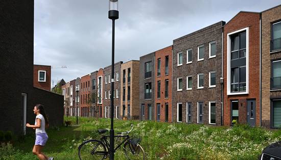 Haast met de hypotheek: huizenkopers dienen versneld aanvraag in vanwege lage rente