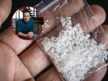 Snuifje? Dan kun je hier op bijna elke straathoek wel bij een duister autootje terecht