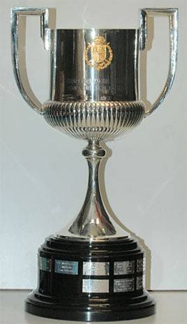 Beker Copa del Rey zwaar beschadigd bij rondrit Madrid ...