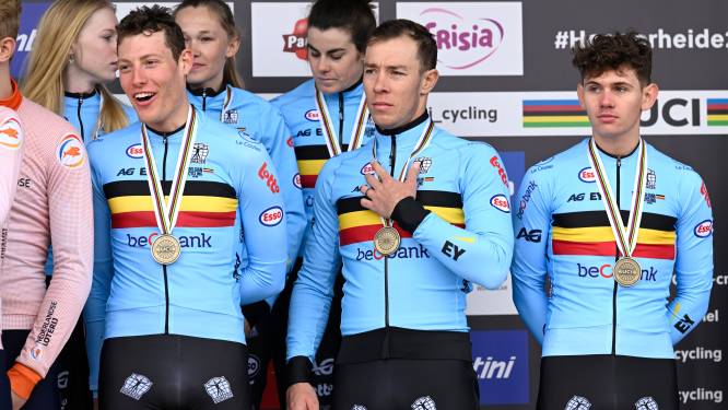 België pakt eerste medaille op WK veldrijden, Sweeck en co rijden naar brons in Mixed Relay: “Voor iedereen een opsteker”