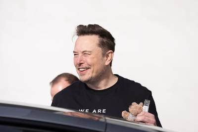 “Reuters liegt opnieuw”: Tesla-aandeel maakt bokkensprong op de beurs na verwarring rond goedkope auto