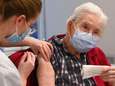 Franse Gezondheidsautoriteit raadt derde vaccin aan voor 65-plussers en kwetsbaren