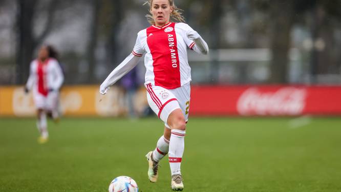 Delftse Victoria Pelova (23) maakt droomtransfer van Ajax naar Arsenal