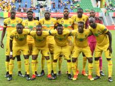 Mali-international Coulibaly krijgt hartaanval tijdens wedstrijd met zijn club