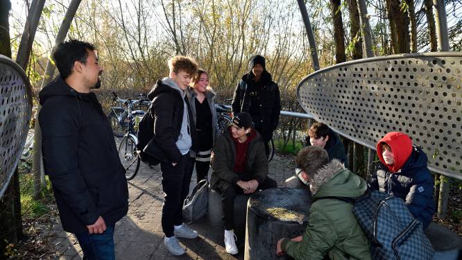 Vriendengroep in Kattenbroek spreekt zich uit na spoor van vernielingen: ‘Dit valt niet goed te praten’