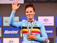 “Om het weg-WK te vergeten”: Lotte Kopecky blijft als topfavoriete voor de Kristallen fiets maar koersen na een lang en slopend seizoen