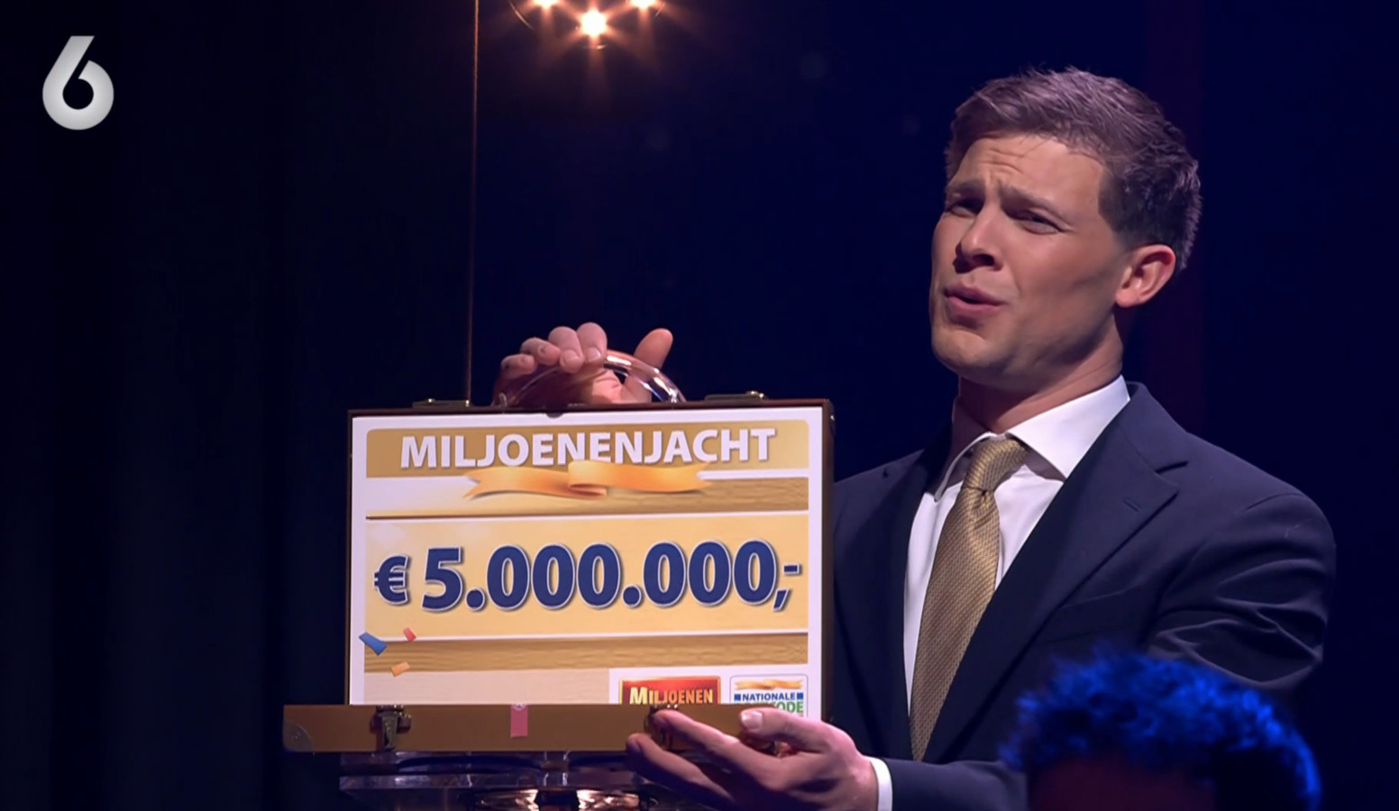 Linda de Mol in shock als Tony 5 miljoen euro wegspeelt in