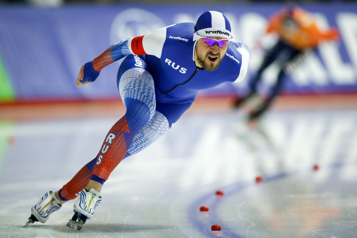 geeuwen zaterdag Blanco Geen winst voor Nederlandse schaatsers in Calgary - al is Verweij snelste  op 1500 meter