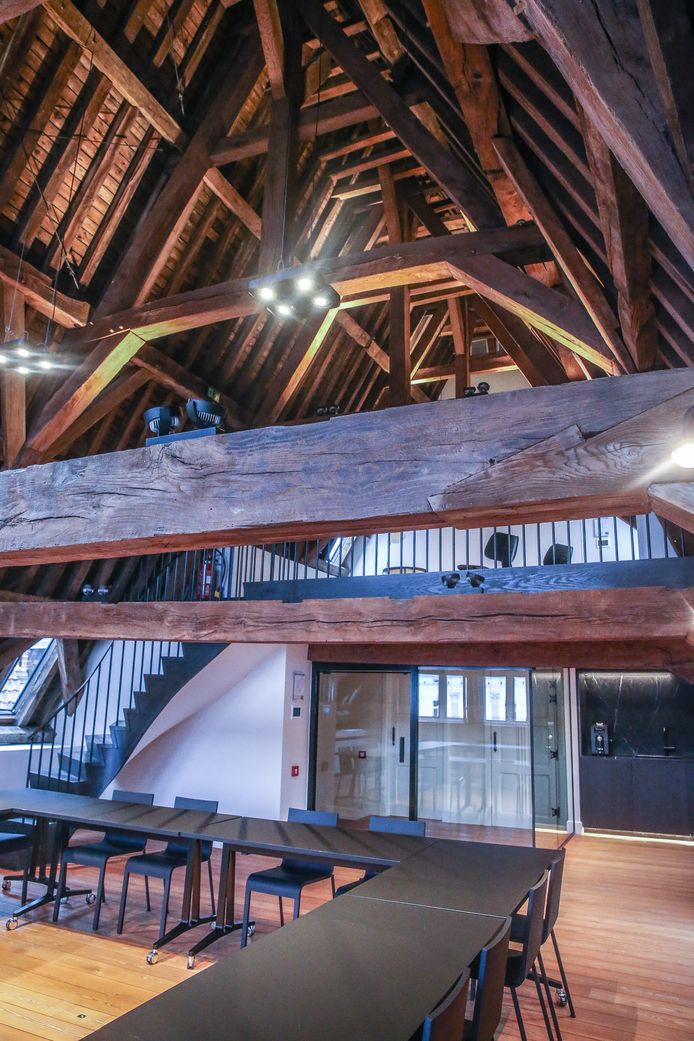 Binnenkijken in het Havenhuis op de Graslei.