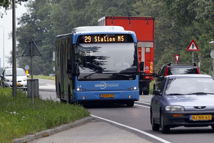 Met andere woorden Keuze Pekkadillo Breng en Syntus om tafel over erkenning scholierenkorting lijn 43 | Zutphen  | destentor.nl