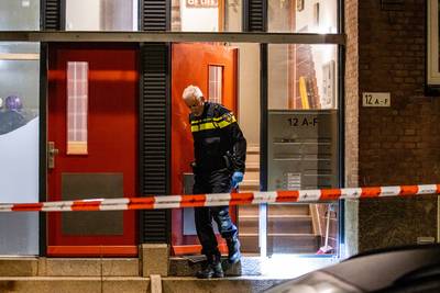 Voor de tweede nacht op rij explosie aan de Allard Piersonstraat