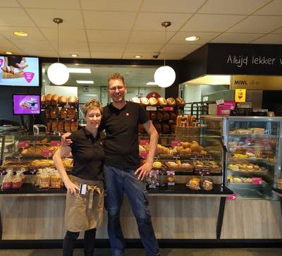Astens koppel stopt met Bakker Bart