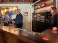Naast zijn Italiaans restaurant op de Markt van Lede heropenen Carlo Colameo en partner Hilde Goeman het in 1978 gesloten café Onder den Toren.