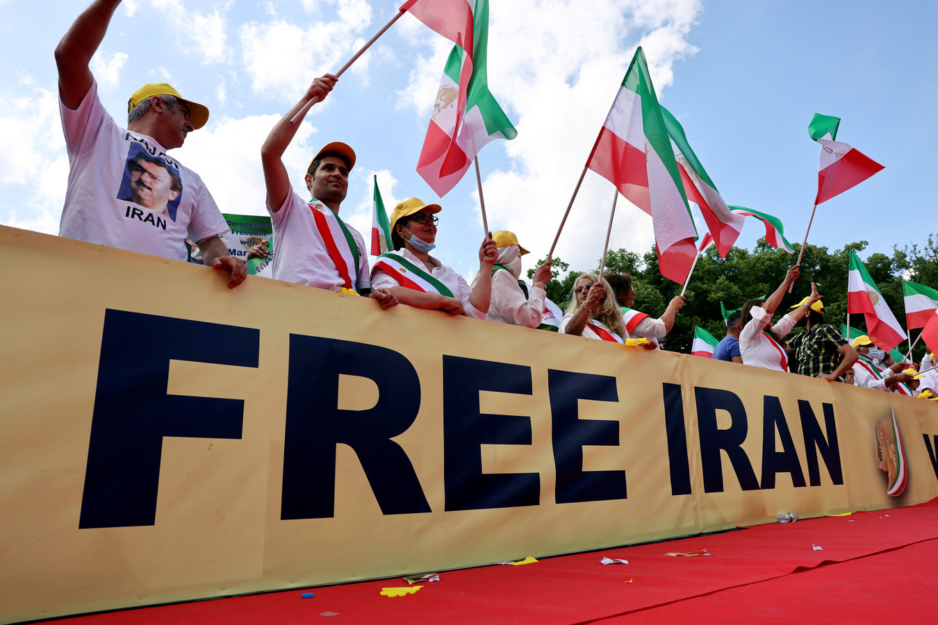 Hoe de lange arm van Iran het Westen intimideert en chanteert Foto AD.nl