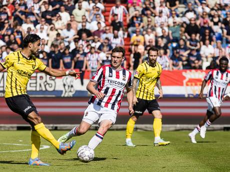 Oosting en Smits hekelen instortend Willem II: ‘Dit mag je nóóit weggeven, maar wij doen het gewoon twee keer op rij’