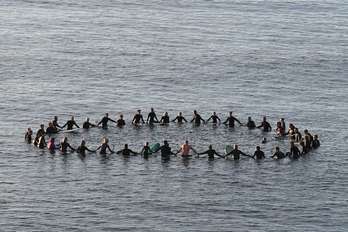 In november voerden surfers protest uit tegen de plannen van Equinor aan het strand van Bells Beach in de staat Victoria.