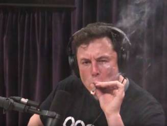 Elon Musk rookt live jointje tijdens interview met Amerikaanse comedian