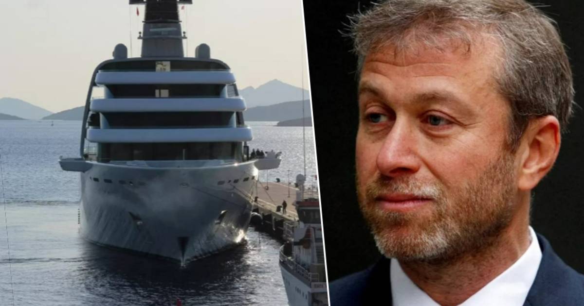 Due giganteschi yacht di Roman Abramovich sono di nuovo in movimento dopo mesi di stallo |  Notizia