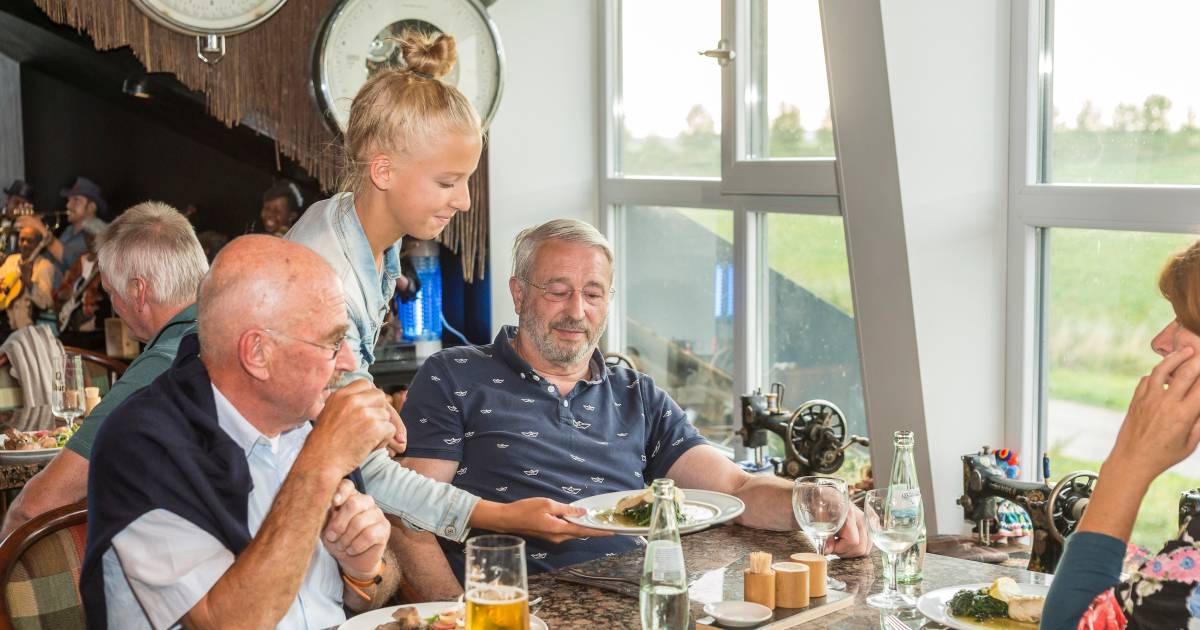 restjes bij de hoofdgerechten in oud vossemeer uit eten pzc nl