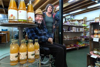 Einde van een tijdperk: Harmen en Carla stoppen na dertig jaar noodgedwongen met hun biologische win