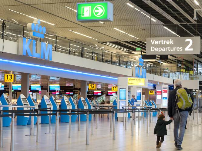 Enkele uren bijna geen vliegverkeer mogelijk van en naar Nederlandse luchthavens door storing