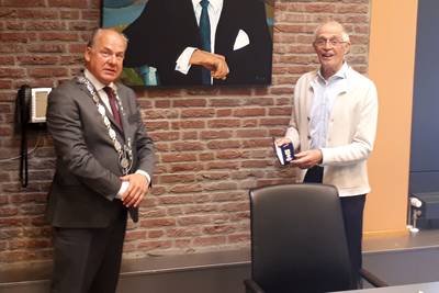 Lintje voor actieve vrijwilliger Engbert Tienkamp