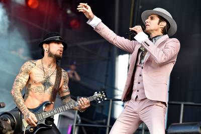 On-stage quarrel and cancelled tour, but Jane’s Addiction still surprises with new song