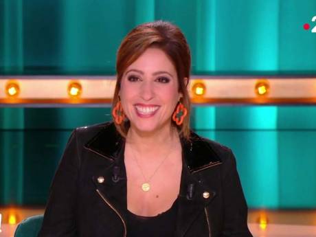 “C’était une souffrance”: Léa Salamé explique pourquoi elle a changé de prénom à l’adolescence