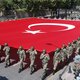 Meer dan twaalfduizend Turkse agenten zitten thuis