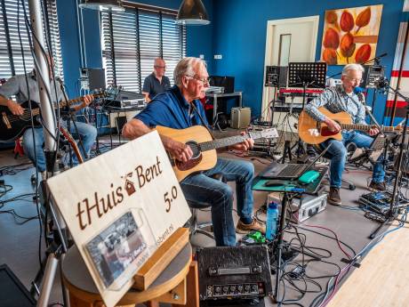 Wie bij de tHuisBent wil spelen moet pensioenstatus hebben 