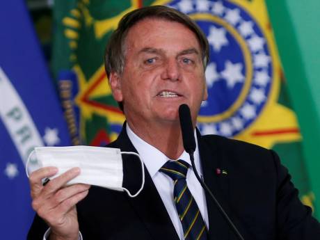 Bolsonaro aangeklaagd wegens omstreden deal met coronavaccins
