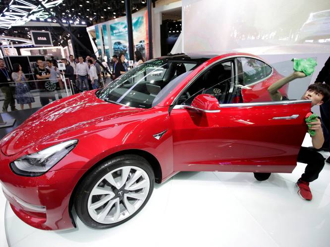 Elon Musk: "Tesla Model 3 vanaf eerste helft volgend jaar in Europa"