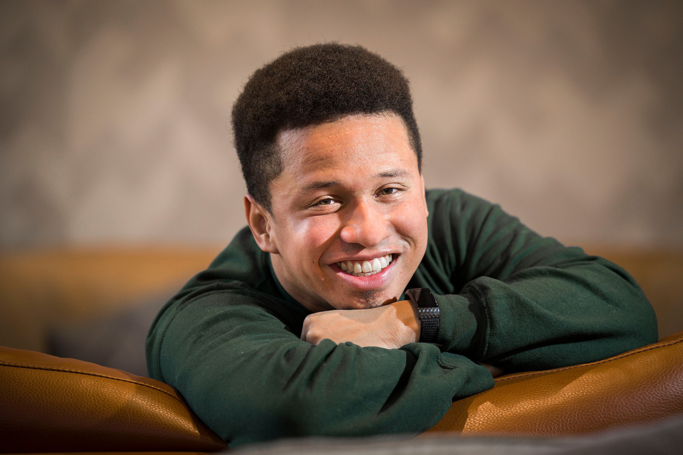 In Japan zingen ze allemaal mee met nummer van Rotterdamse Gerson ‘Ben