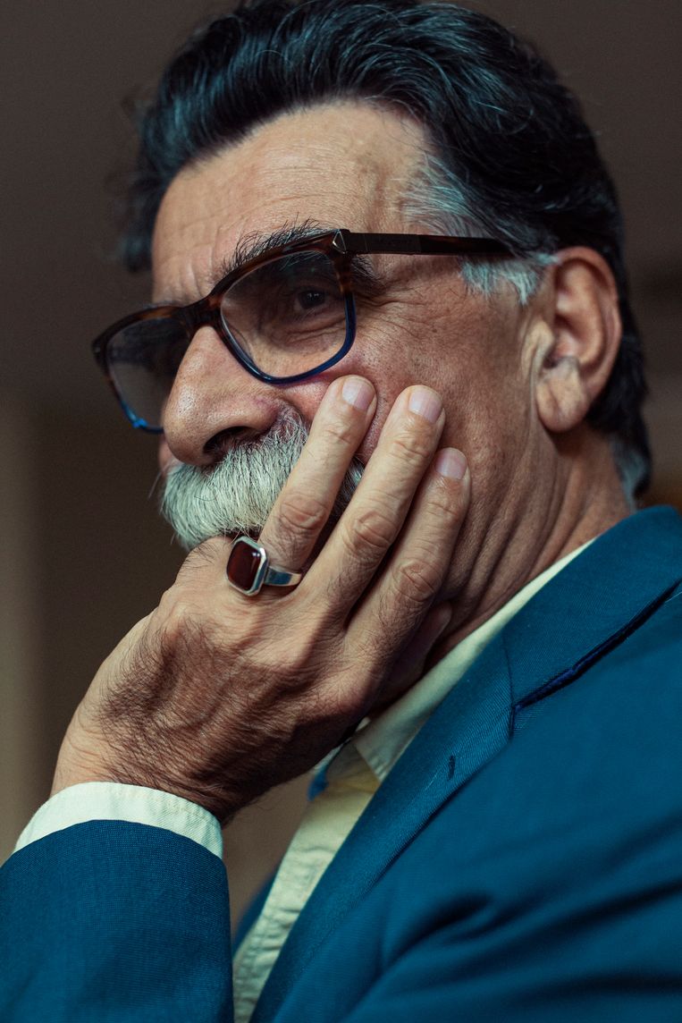 Kader Abdolah: ‘De eerste keer dat ik de Nijl zag, knielde ik gewoon voor haar puurheid, ik boog mijn hoofd als een gelovige voor zoveel macht.’ Beeld Jef Boes