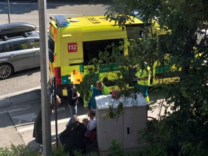Wielertoerist aangereden door bestuurder van personenwagen in felgeplaagde Gestichtstraat