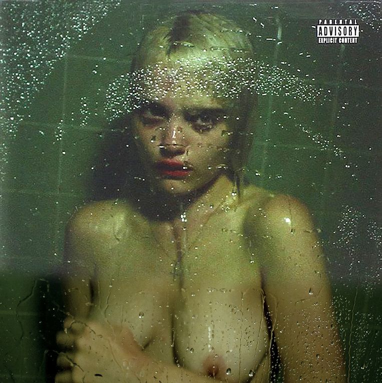 Sky Ferreira Beeld © Amazon