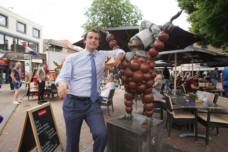 Het bewuste FvD-diner: boven de kreeft begint Thierry te schreeuwen