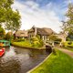 Dit ‘vreemde dorp’ was al bekend, maar wereldberoemd werd het pas door Bert Haanstra