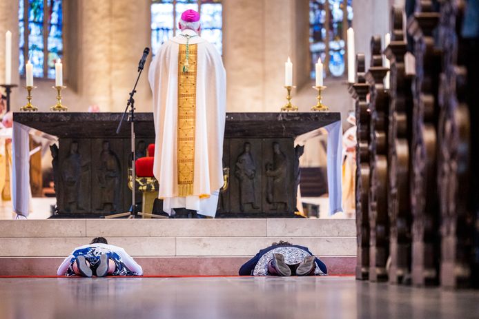 In het bisdom Roermond zijn twee vrouwen tot maagd gewijd.