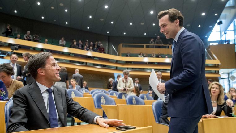 Mark Rutte (VVD) en Thierry Baudet ( FVD ) in 2017. Vanavond gaan zij in debat tijdens Pauw.  Beeld ANP