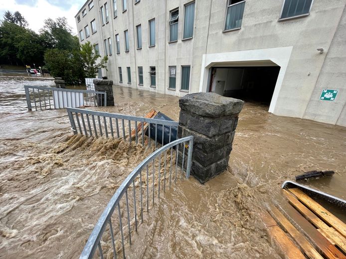 Overstromingen in de Duitse stad Seblitz.