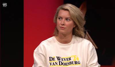 Els Van Doesburg (N-VA) comes to ‘De Afspraak’ in a striking outfit