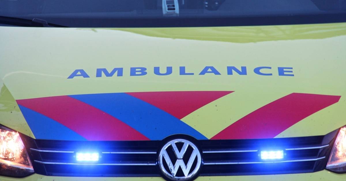 Persoon raakt lichtgewond bij kettingbotsing in Terneuzen.